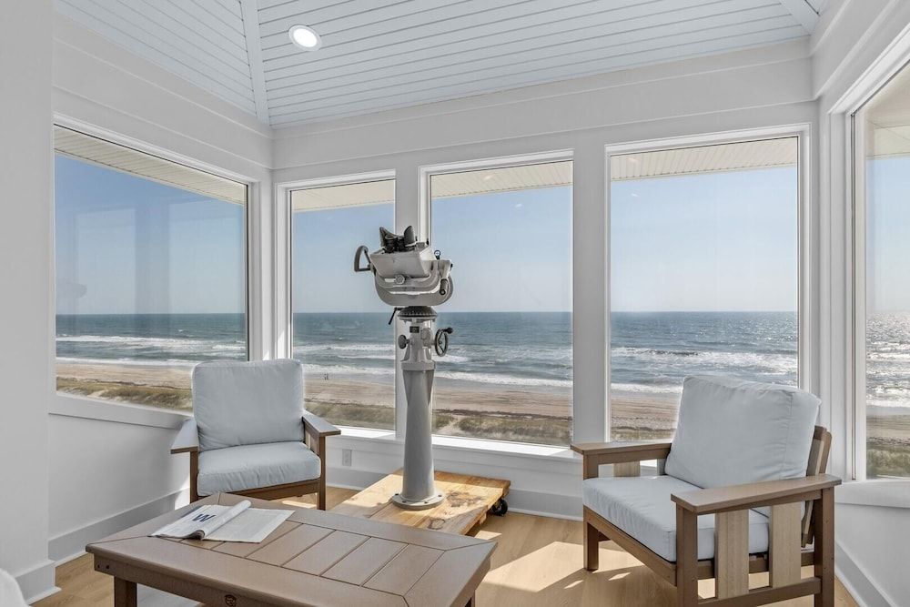 Perkins Cottage 5 Bedroom Home by RedAwning -1 estrellas en Atlantic Beach