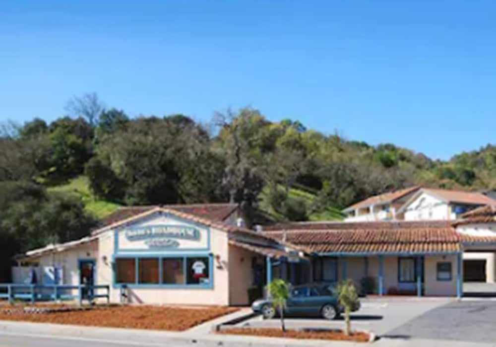 Marinwood Inn & Suites 2 estrelas em Novato
