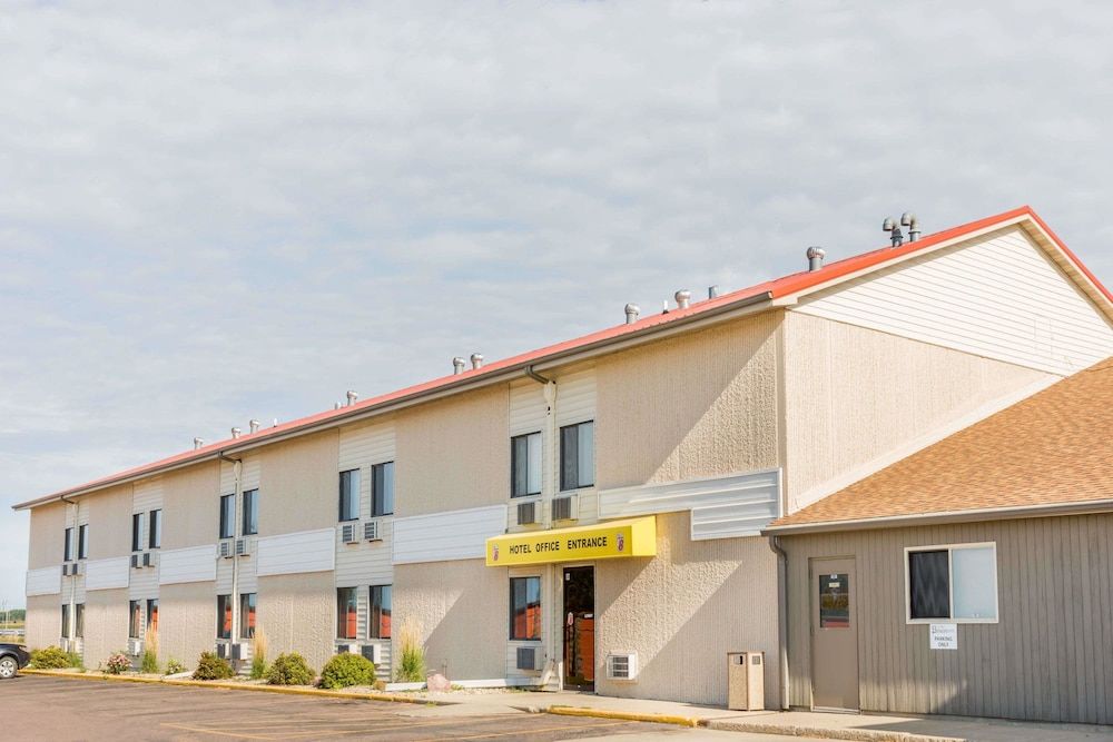 Super 8 by Wyndham Luverne 2 estrellas en Luverne