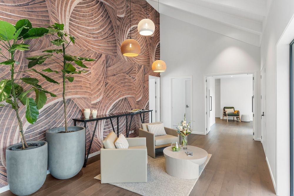 Te Karaka Lodge 2