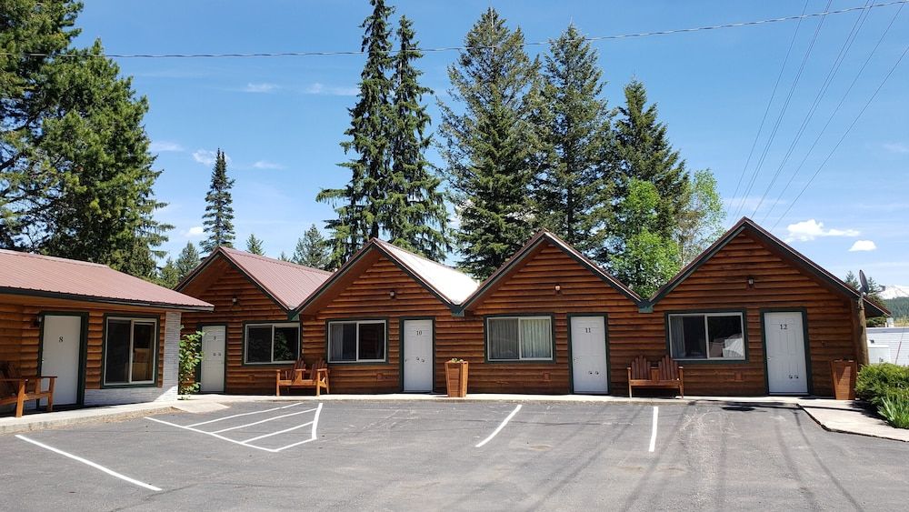 Beargrass Lodging and RV Resort 3