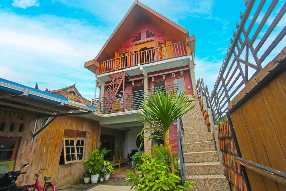 Hotel O Bale Datu Homestay Near Lapangan Bulutangkis By'u Badminton 2 estrellas en Montongbuwoh