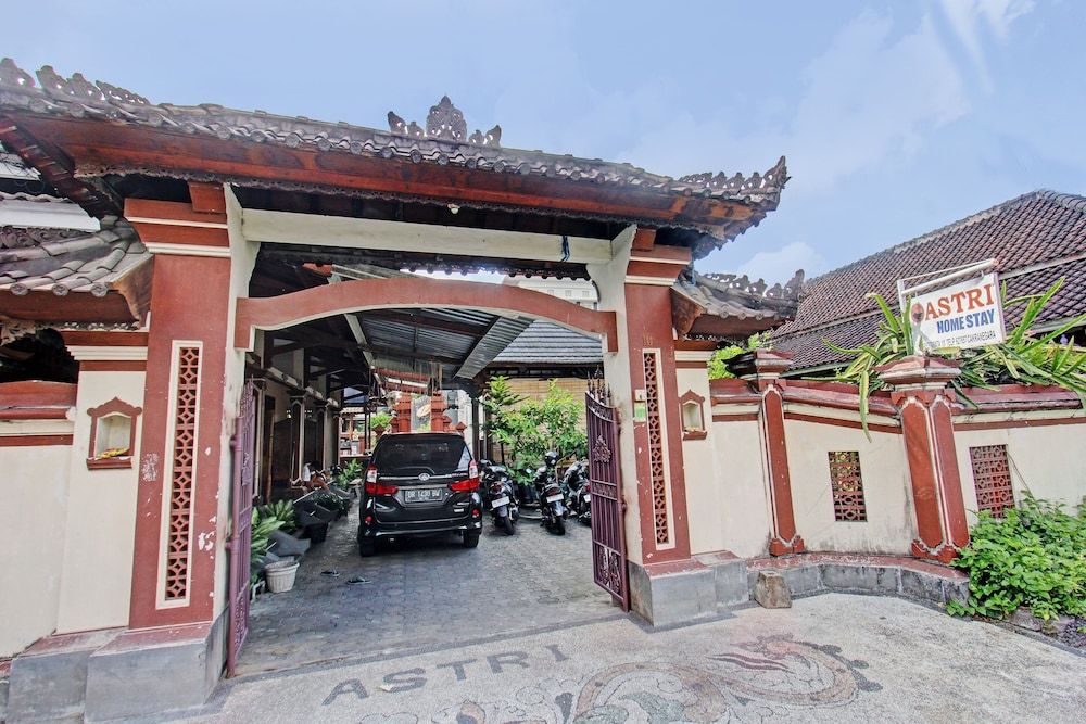 Hotel O Astri Homestay 2 estrellas en Cakranegara