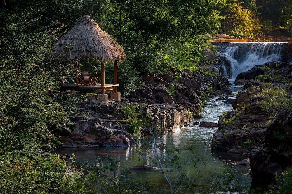 Blancaneaux Lodge by Francis Ford Coppola 5 estrellas en San Ignacio
