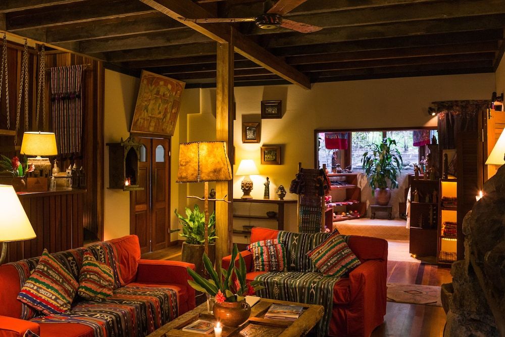 Blancaneaux Lodge by Francis Ford Coppola 3