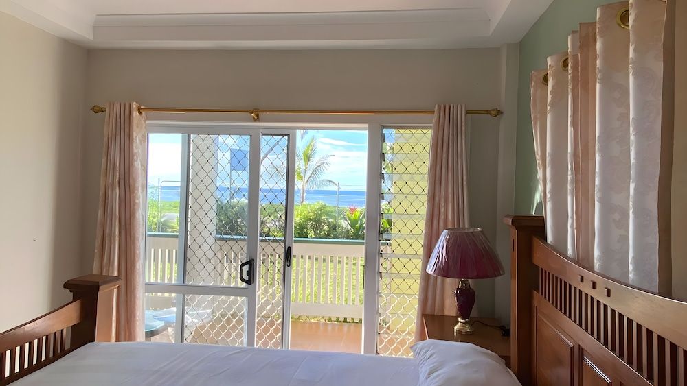 Sky Lodge 3