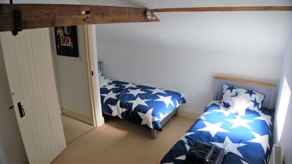 The Coach House 2
