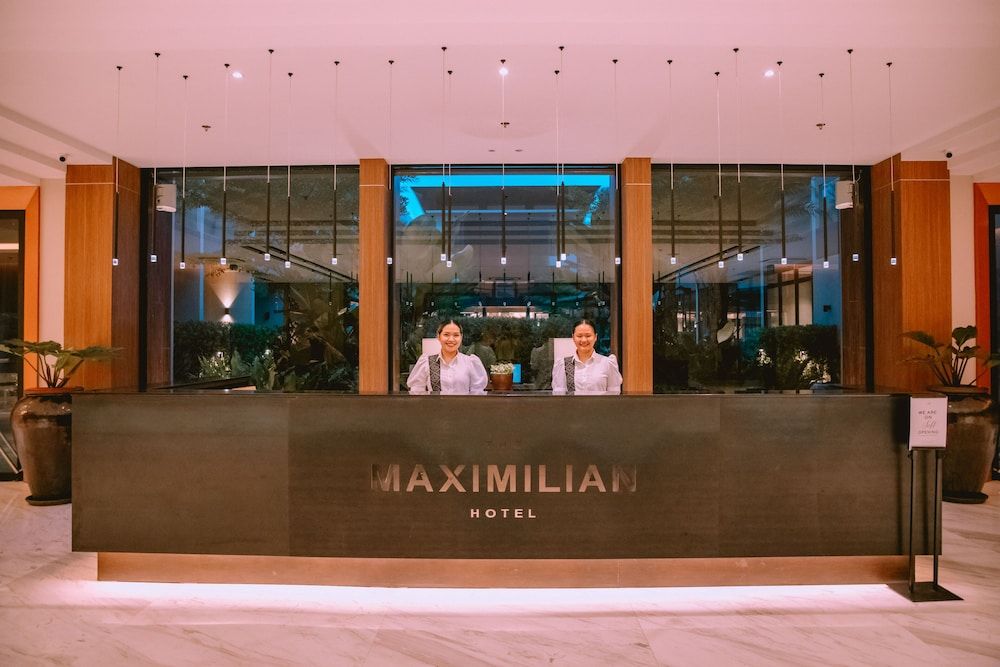The Maximilian Hotel 2