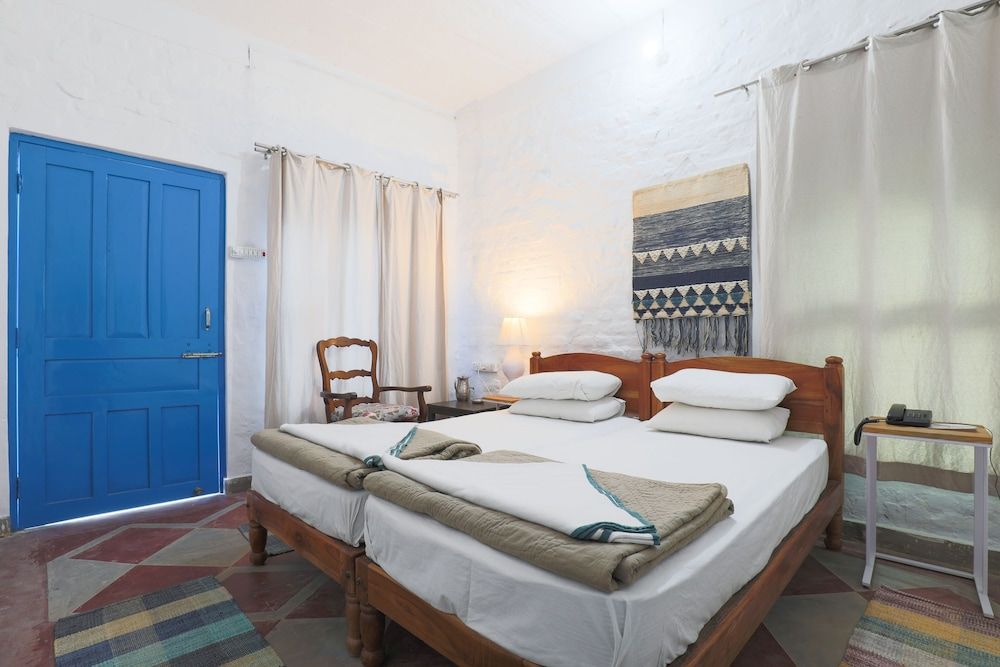 MANJARI RESORT 2