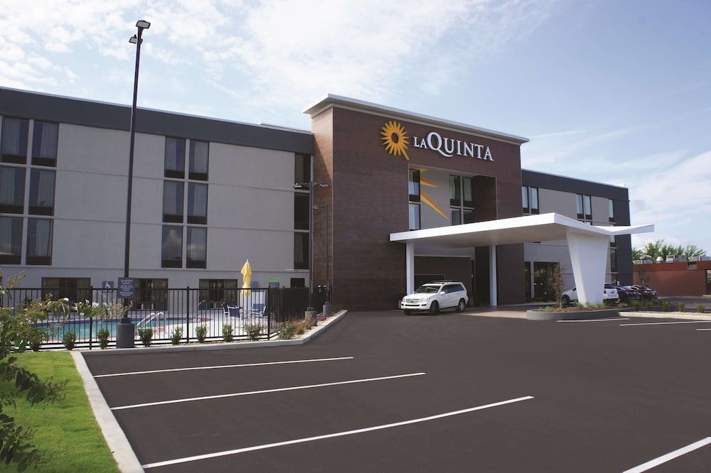La Quinta Inn & Suites by Wyndham Columbus MS 3 étoiles à Columbus