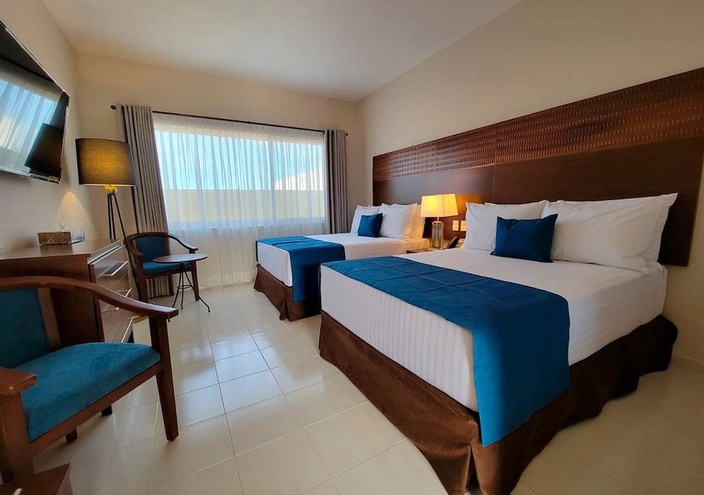 Hotel Real Cocula 3