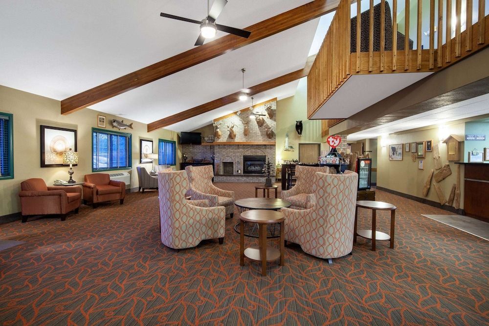 AmericInn by Wyndham Ashland 3