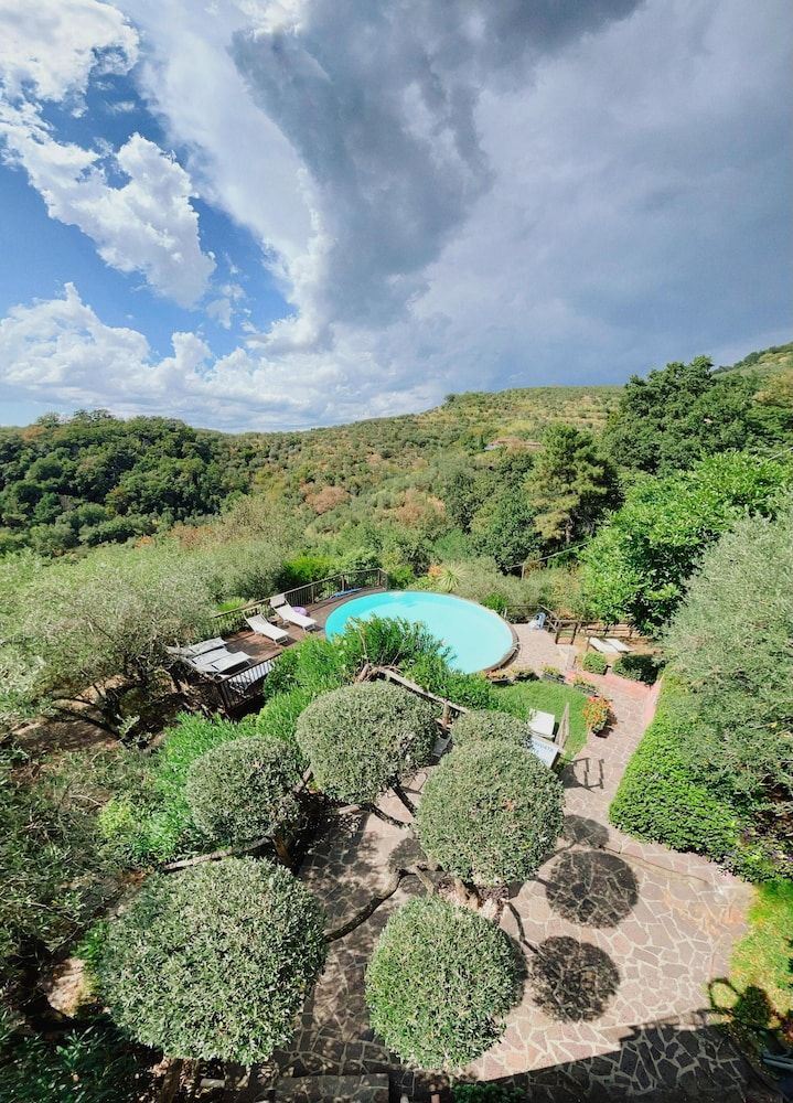 Aura Toscana Boutique -1 stelle a Monsummano Terme