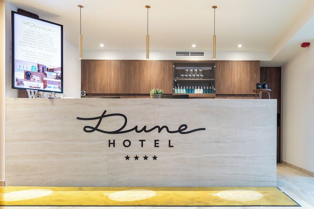 Dune Hotel 2