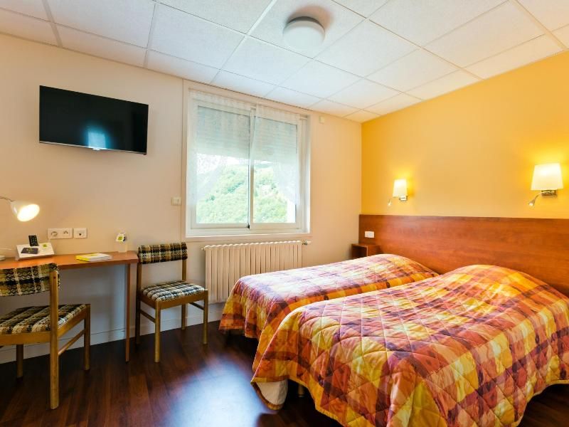 Logis Hôtel Belle Vue 3