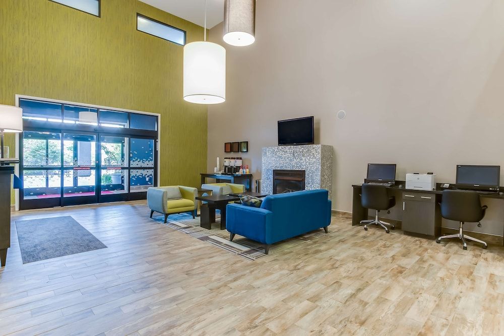 Hampton Inn White House 2