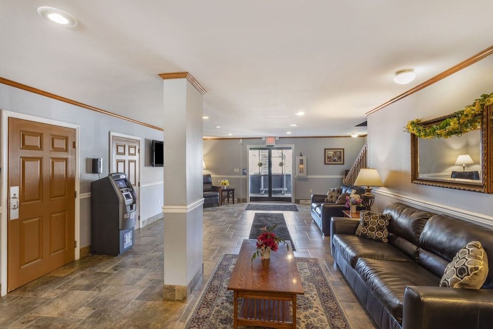 The Riverstone Inn 3