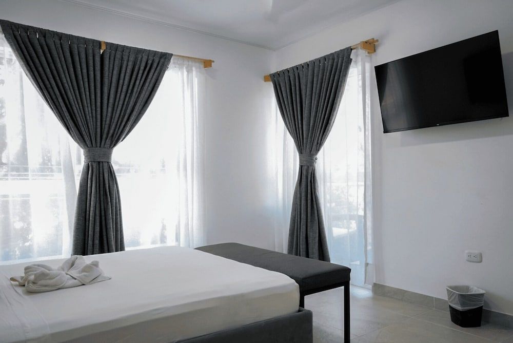 Hotel Nova El Peñol 2