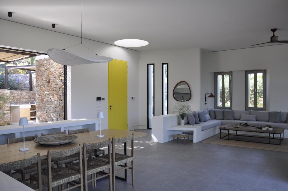 Euphonia Residence by Athina Hospitality 2