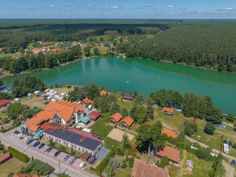Złota Łania Wiartel Resort & SPA -1 estrellas en Wiartel