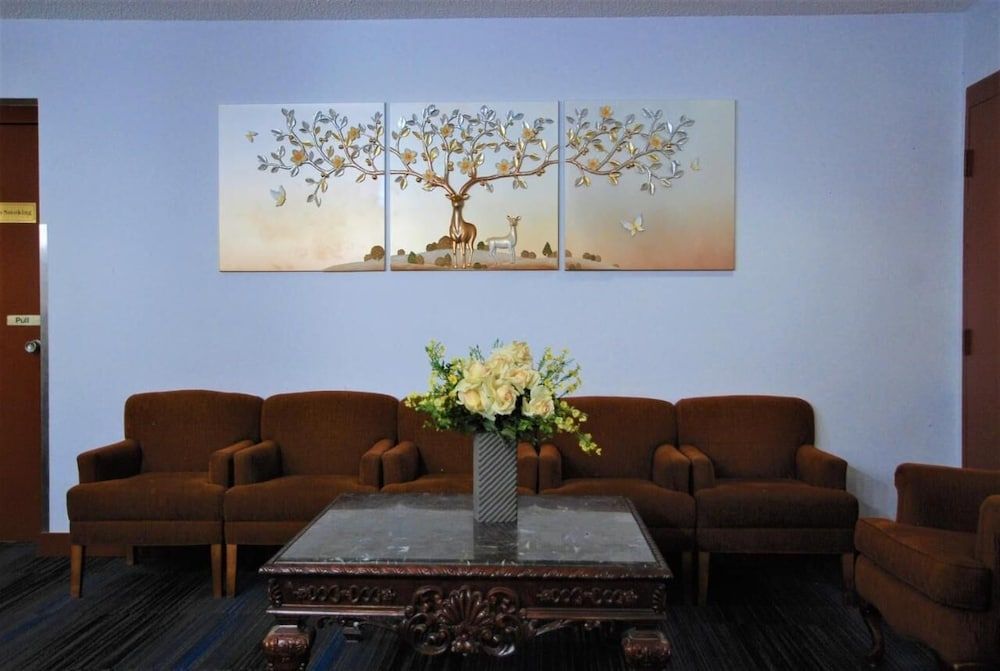 Country Garden Inn 3