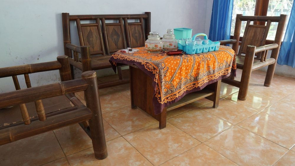 Hotel O Homestay Srikandi Pulau Merah BeachNearPantai Pancer 3