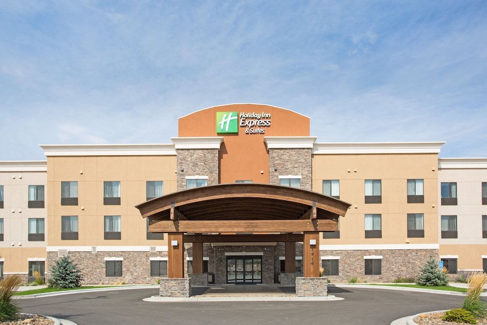 Holiday Inn Express & Suites Glendive by IHG 2 estrellas en Glendive