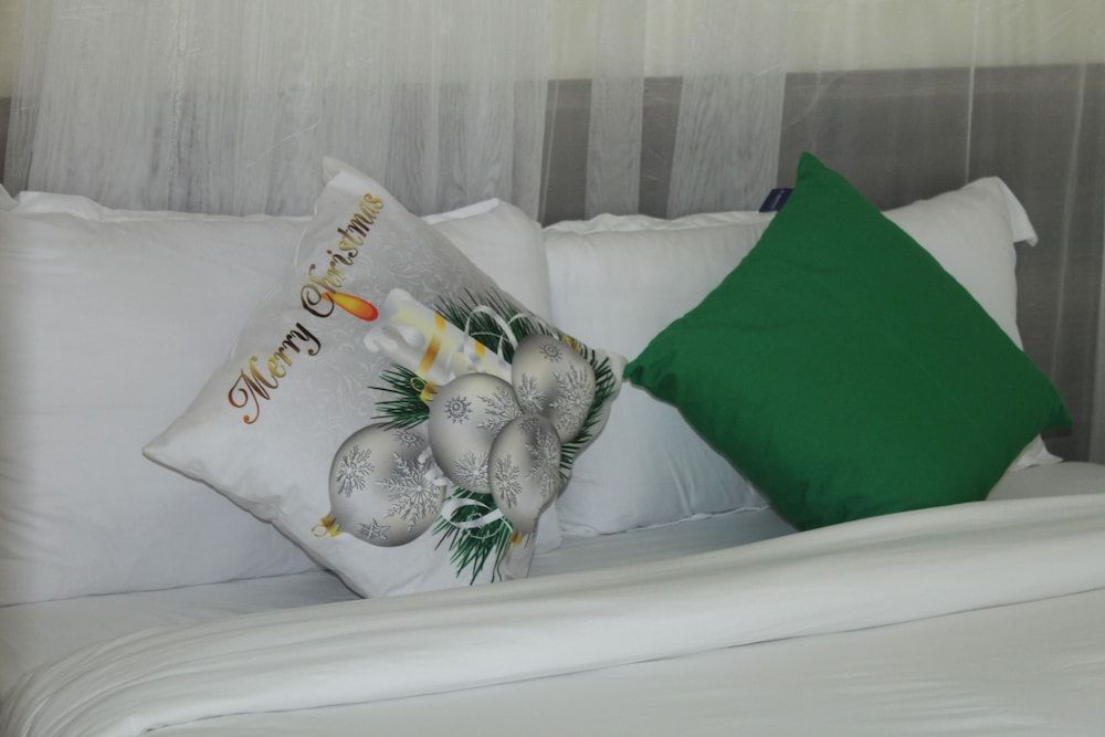 SKYZ9 HOTEL 2