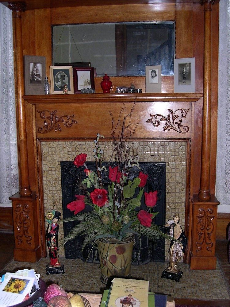 Garden House Bed and Breakfast 2