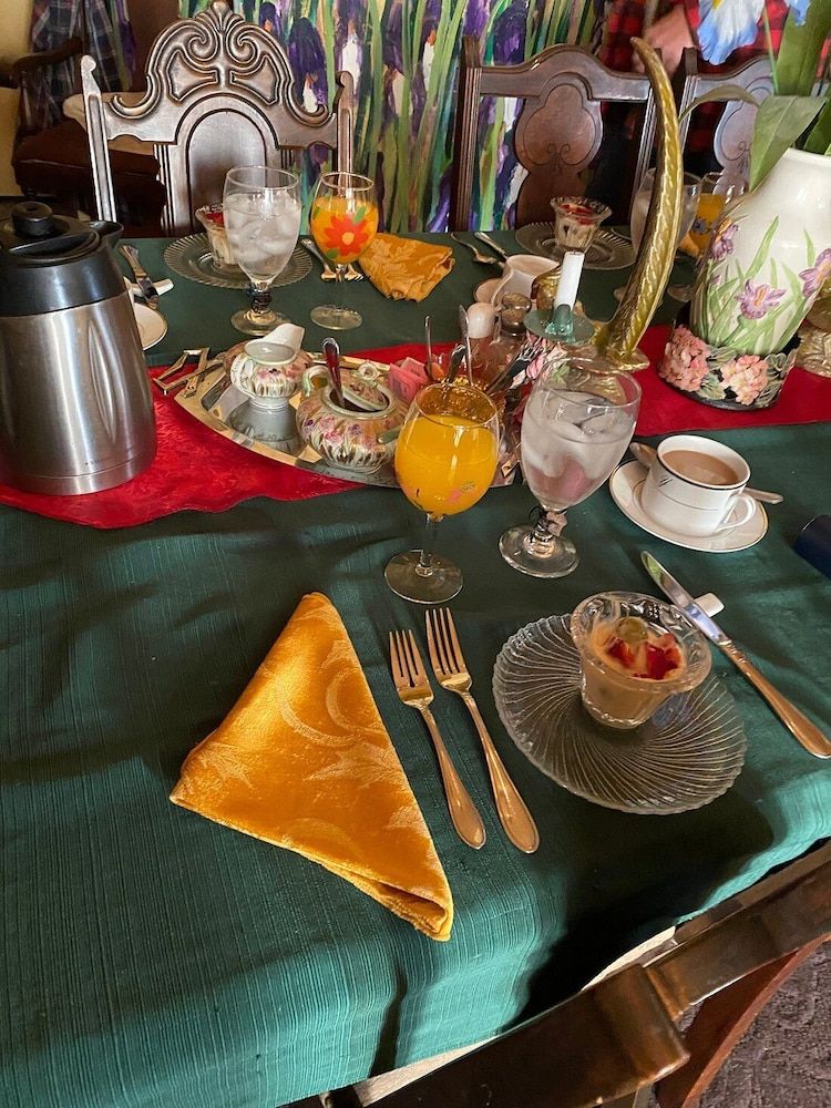 Garden House Bed and Breakfast 3