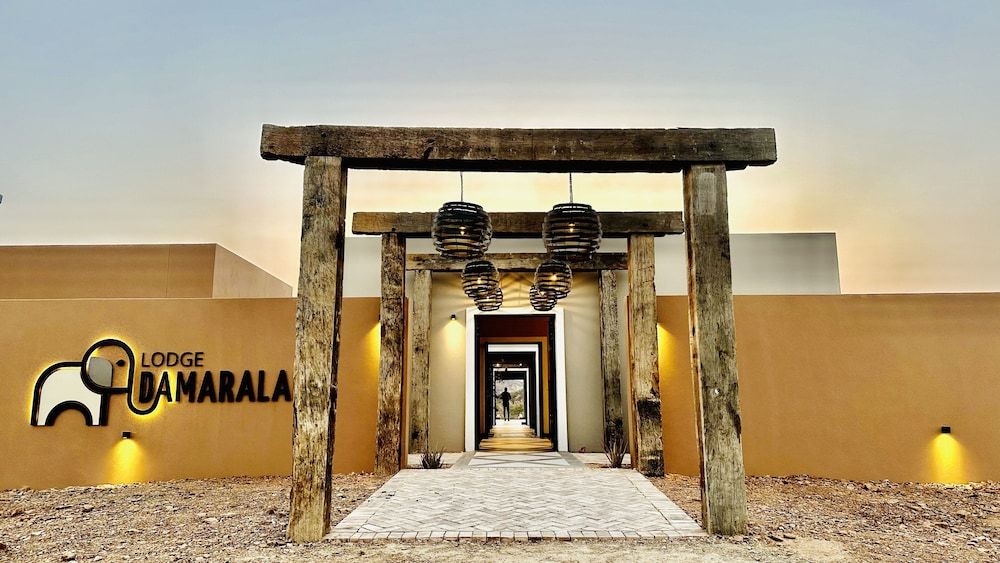 Lodge Damaraland -1 estrellas en Khorixas