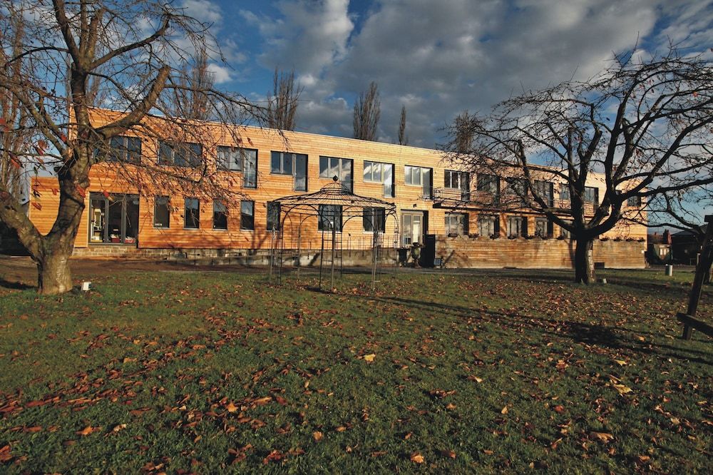 Pension Jezerná -1 estrellas en Zduchovice