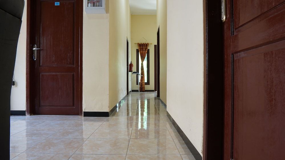 Hotel O Coconut Island Homestay & ResortNearPantai Pulau Merah 3