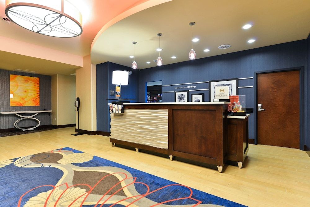 Hampton Inn Corning/Painted Post 2