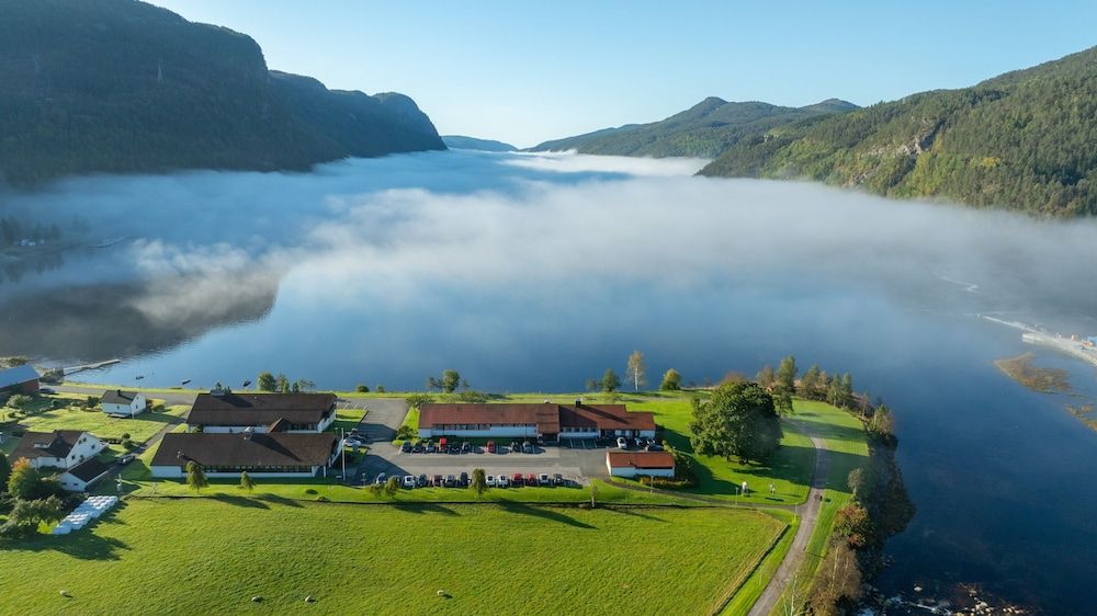 Sirdalsvatnet Hotel 4 estrellas en Tonstad