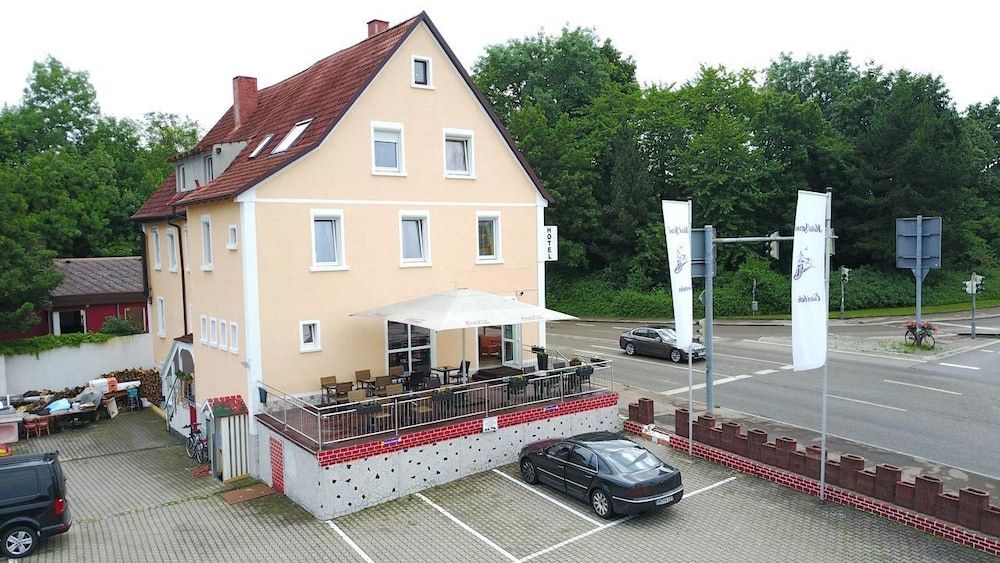 Hotel Garni zur Eisenbahn -1 estrellas en Crailsheim