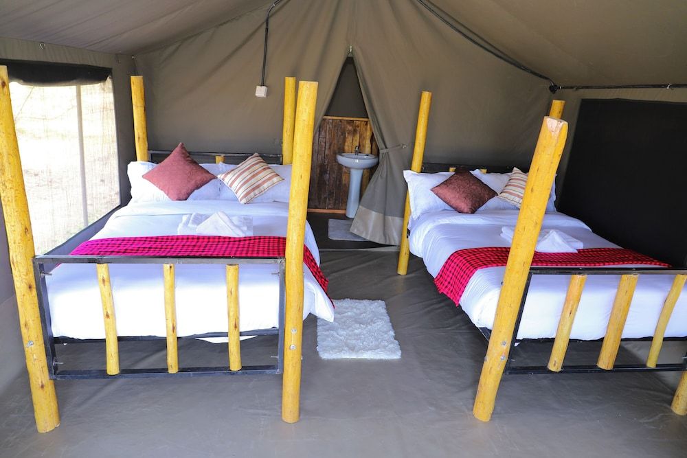 Emunyan Mara Camp 2
