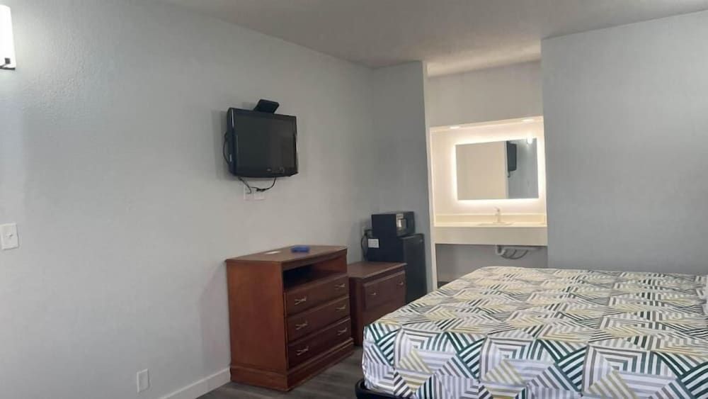 Motel 6 Cleveland, MS - Delta State University 3