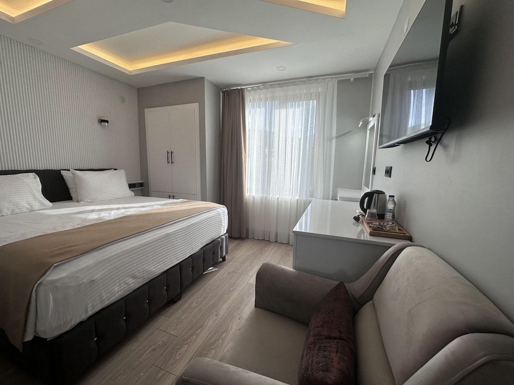 Beyaz Köşk Hotel & Cafe 3