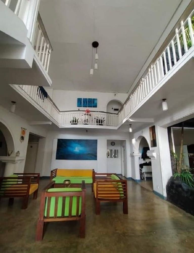 The Kandy Mount Layathraa 3