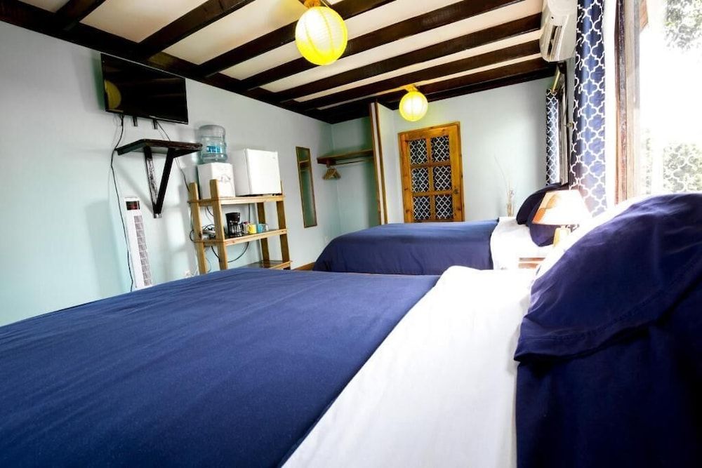 Mango Inn Resort 3 estrellas en Útila