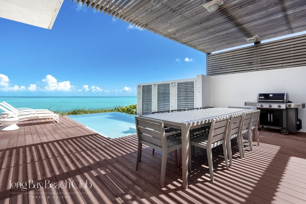 Long Bay Beach Club 3