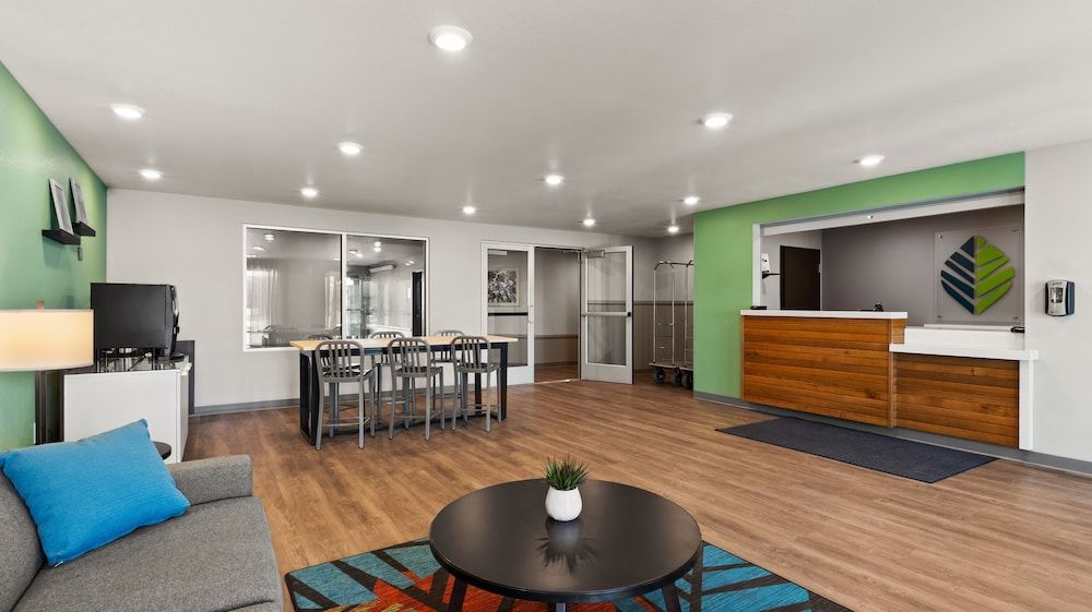 WoodSpring Suites Greeley 3