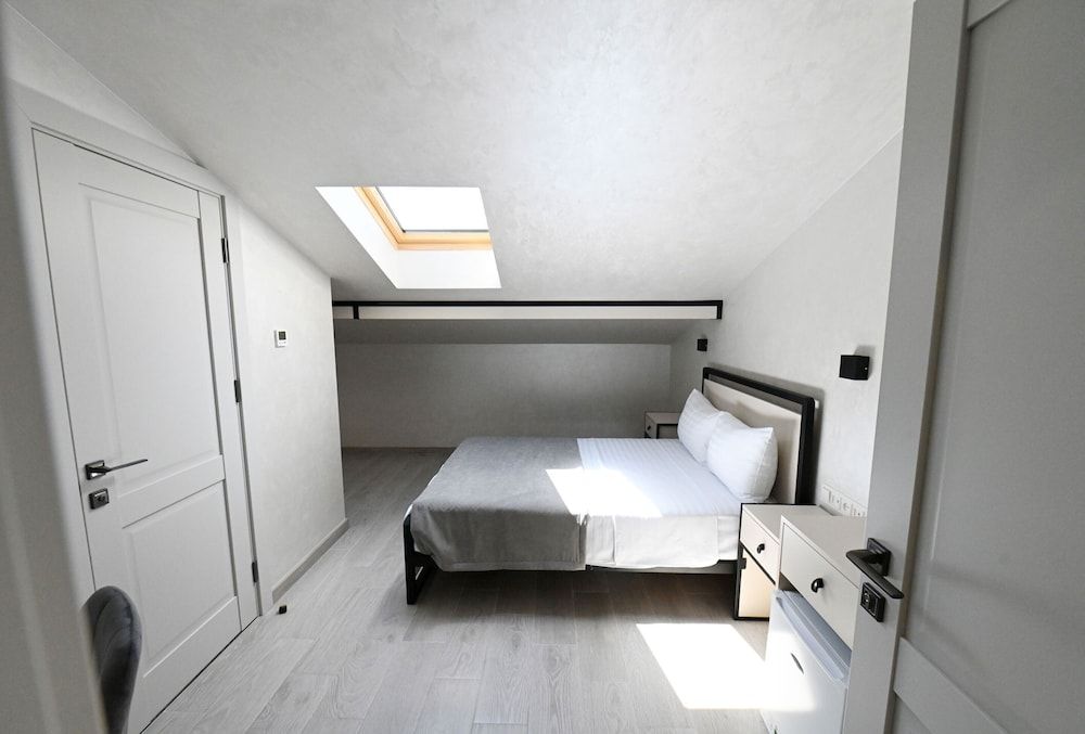 Prime Hotel 3