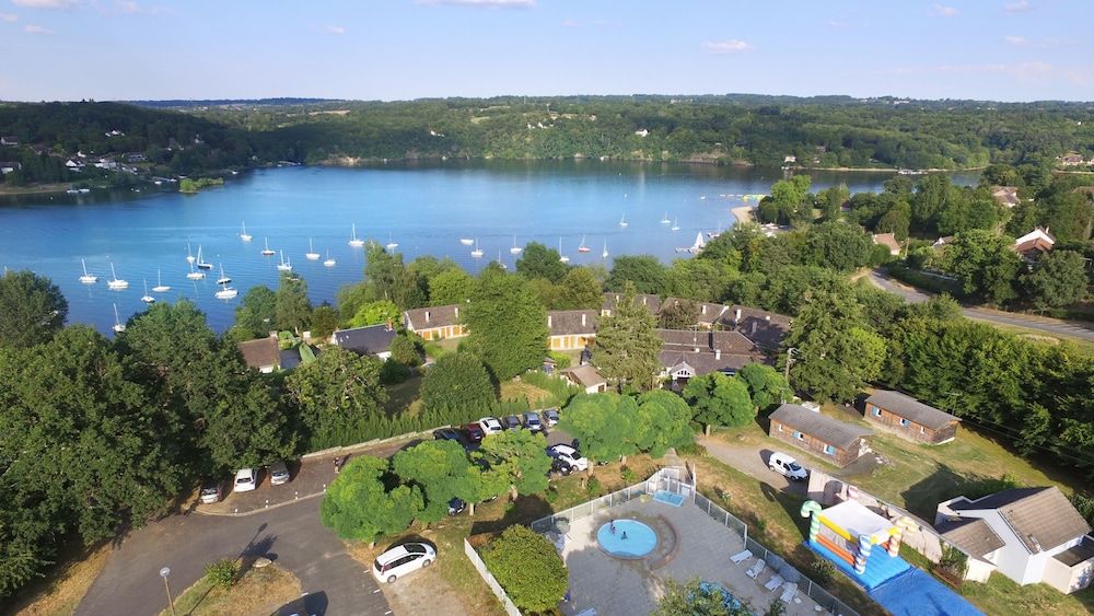 VVF Lac d'Eguzon, Eguzon Chantôme 3 estrellas en Éguzon-Chantôme