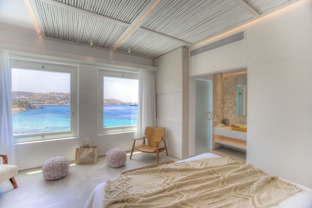 Icon Mykonos 3