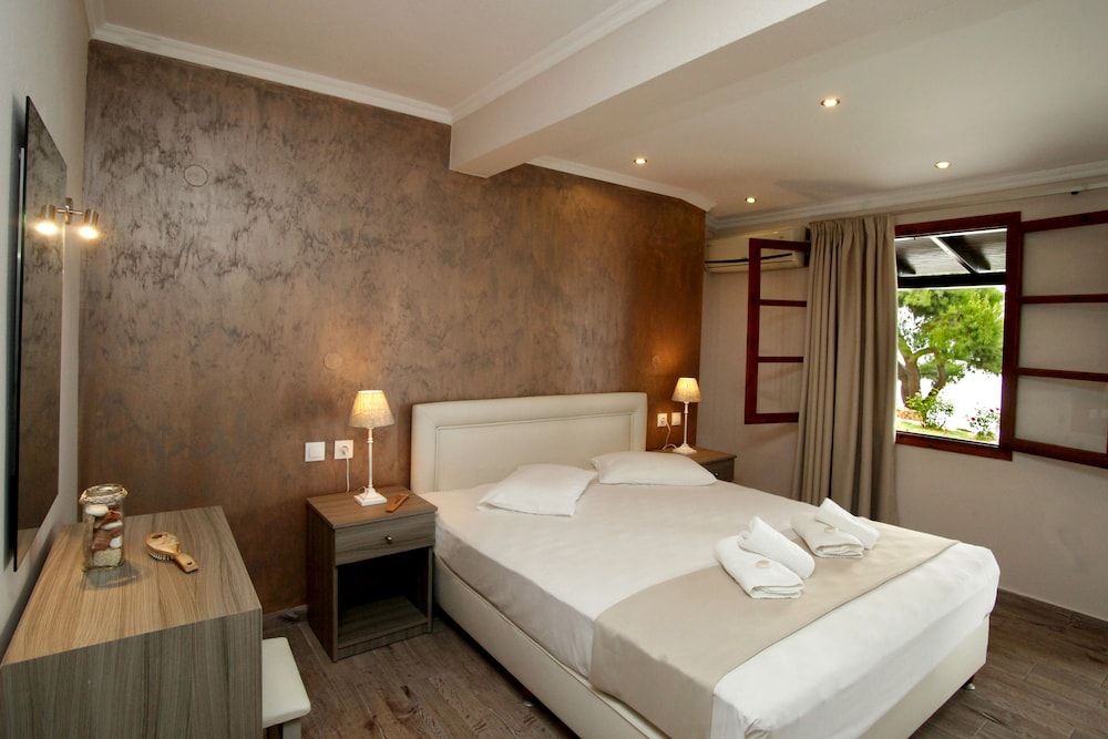 Apollo Apartments & Studios 3