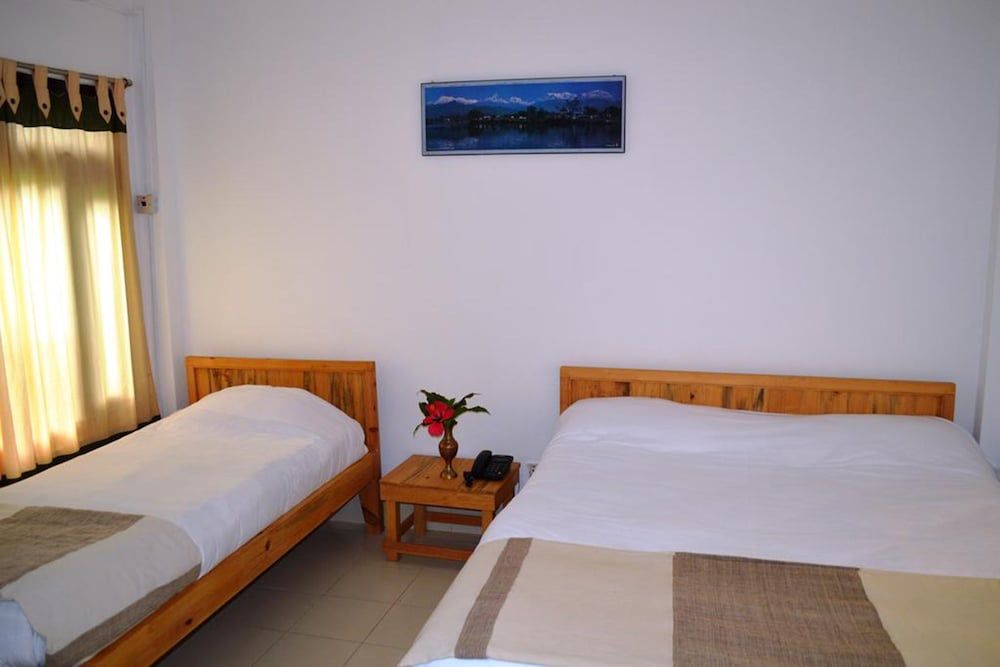 Chitwan Paradise Hotel 3
