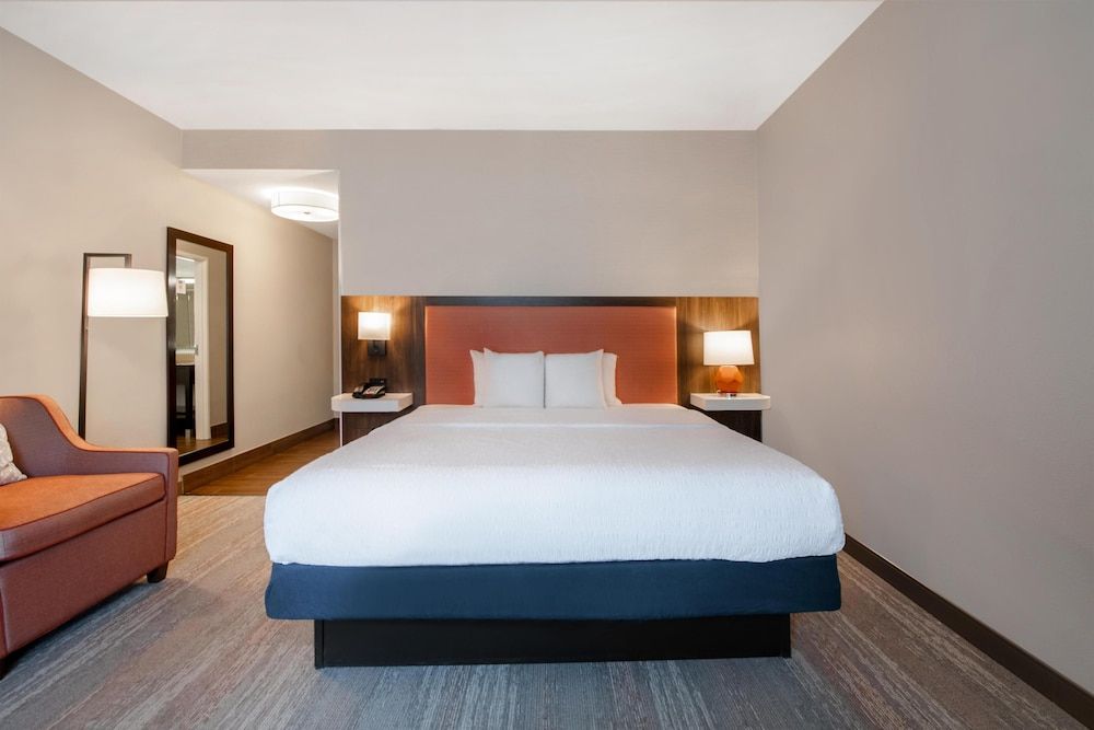 Hampton Inn & Suites Harvey/New Orleans West Bank 3 estrelas em Harvey