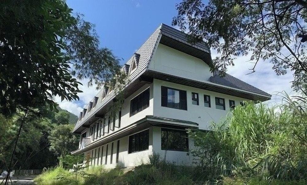 Yi-Ching Winery Guesthouse -1 estrellas en Shuili
